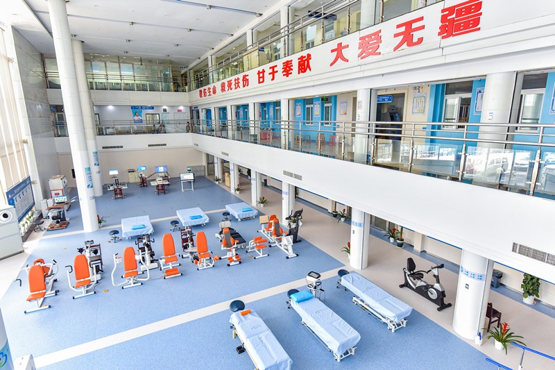 【超贊】醫(yī)生擠掉午休、推遲下班，這家醫(yī)院康復(fù)中心推出“午晚間門診”啦！