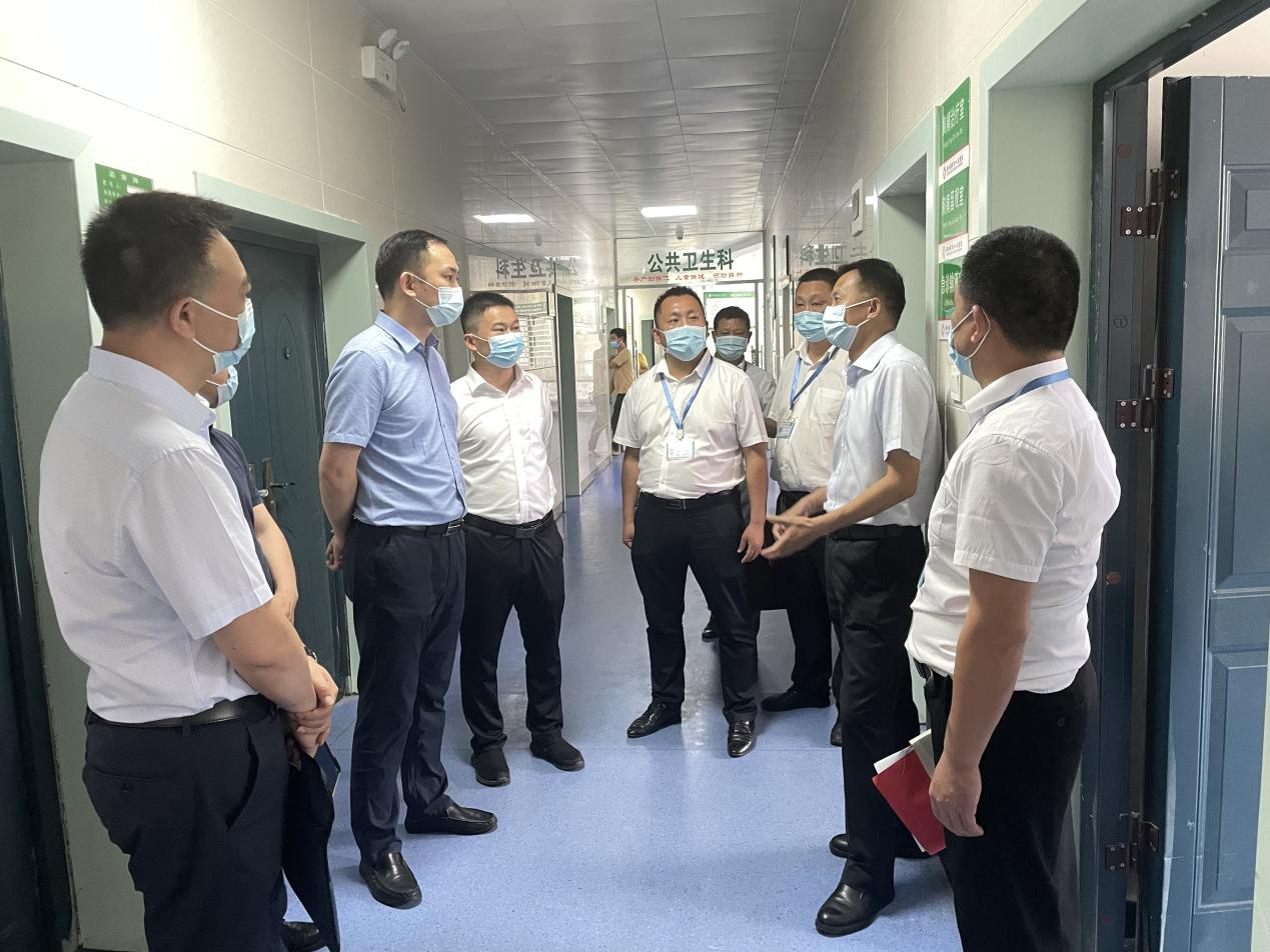 【下基層 察民情 解民憂(yōu) 暖民心】魏偉院長(zhǎng)帶隊(duì)赴羅田縣開(kāi)展下基層察民情解民憂(yōu)暖民心實(shí)踐活動(dòng)