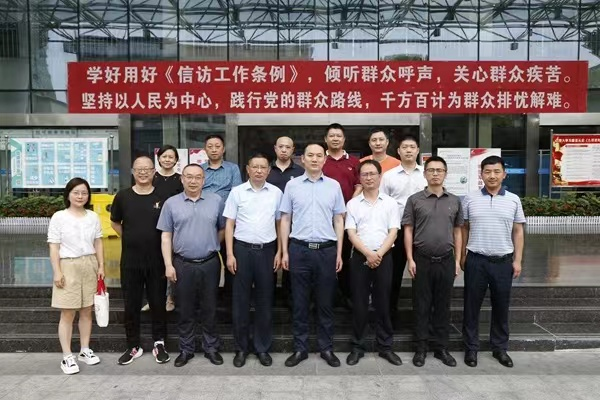 【下基層 察民情 解民憂 暖民心】省第三人民醫(yī)院對(duì)口幫扶暨“一下三民”實(shí)踐活動(dòng)——恩施行
