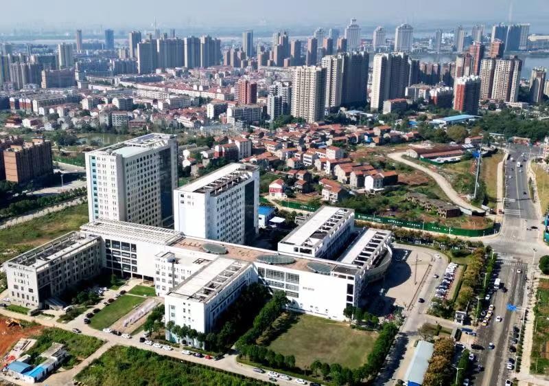 湖北省第三人民醫(yī)院陽邏院區(qū)內(nèi)科樓正式啟用
