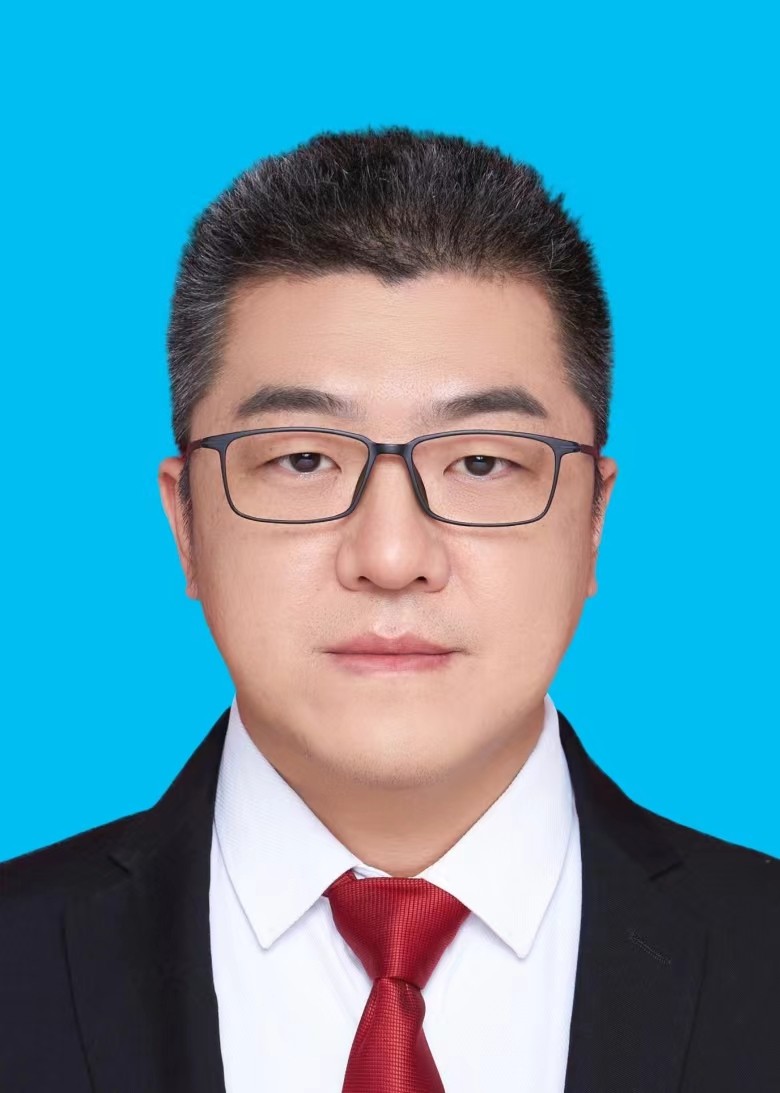 鄧君